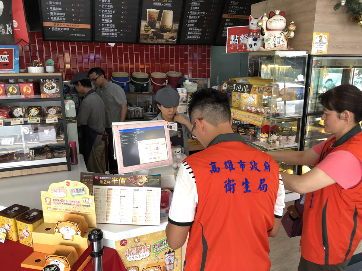 炎夏高溫來襲　高雄衛生局啟動飲冰品抽驗計畫...
