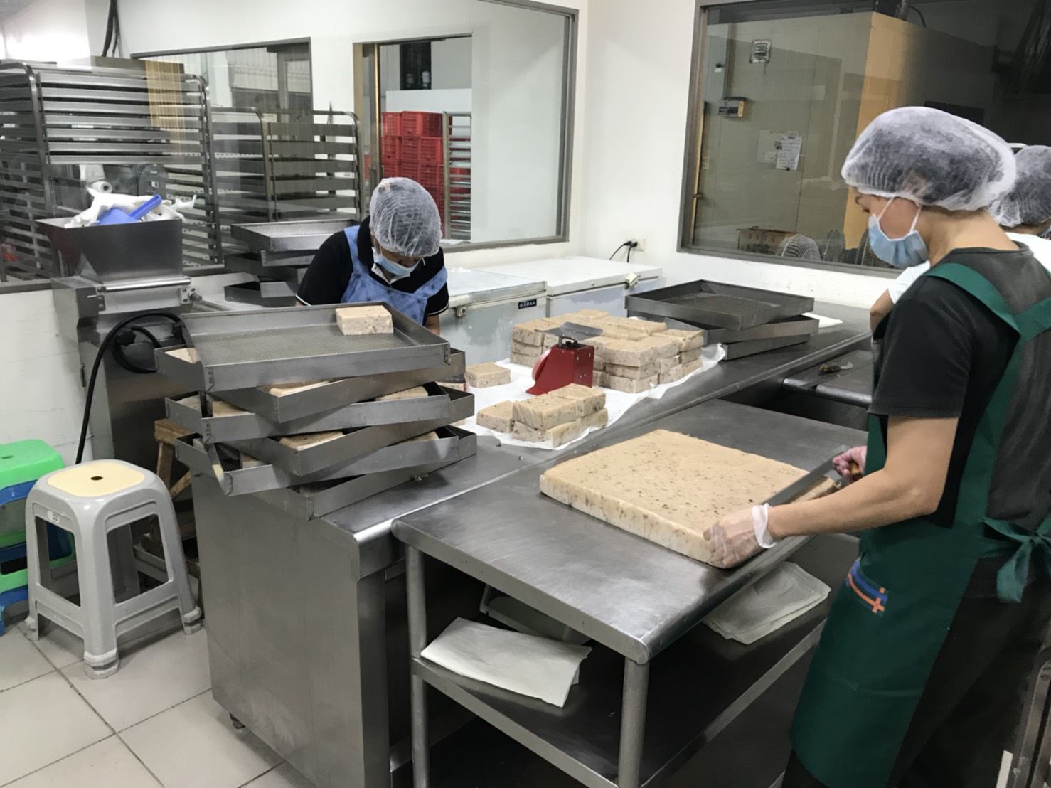 高市府加強監管地下食品、飼料工廠　落實「食安五環」政...