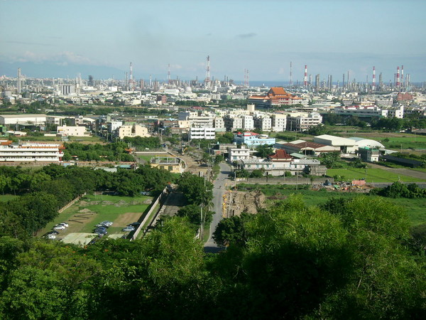 改善清水岩路危險彎道　通行安全大提升...