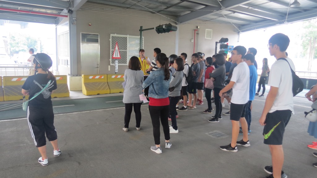苓雅監理站每月一次假日考照　深獲民眾好評...