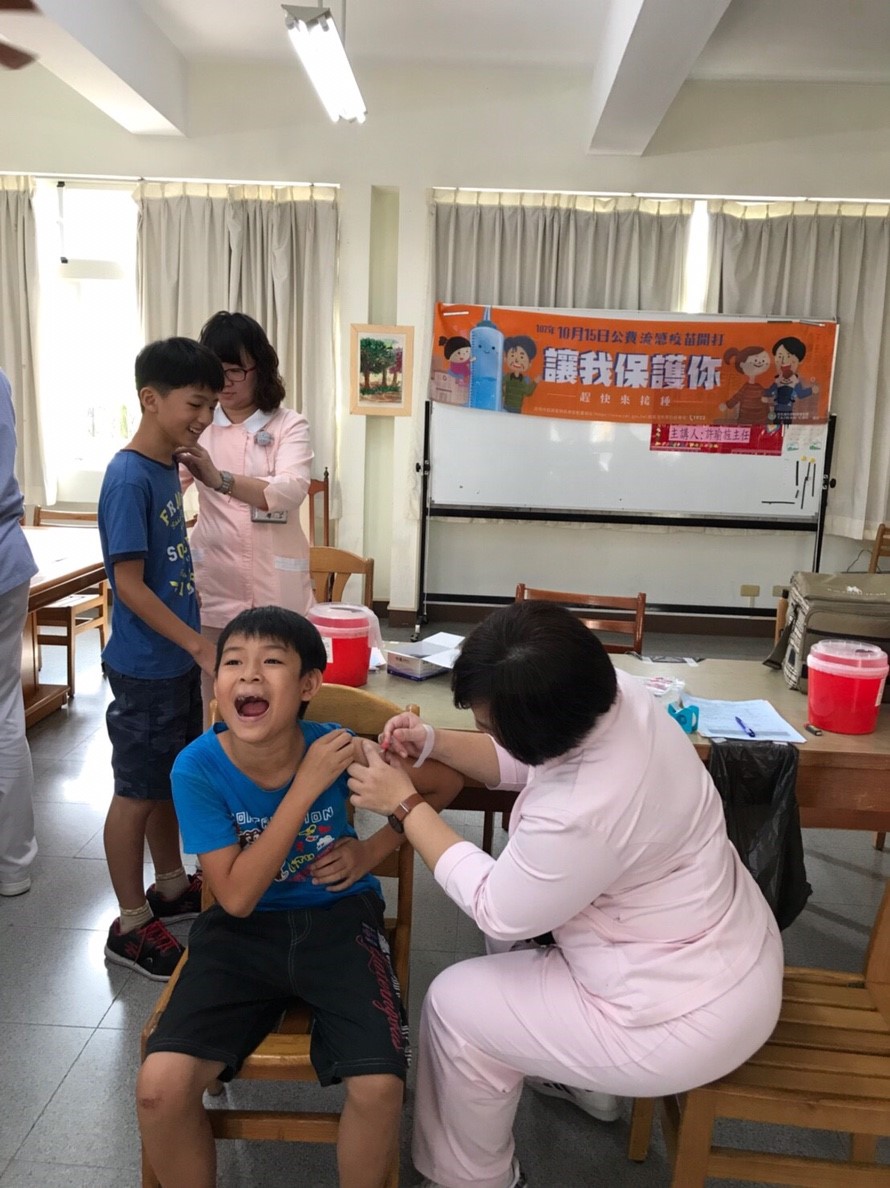 自購流感疫苗　即日起「高雄市全民開打」...