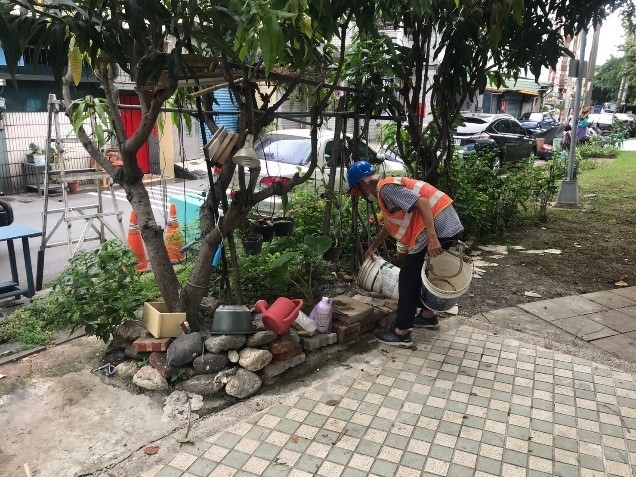 預防登革熱  私人盆栽物品勿堆放公園以免受罰...