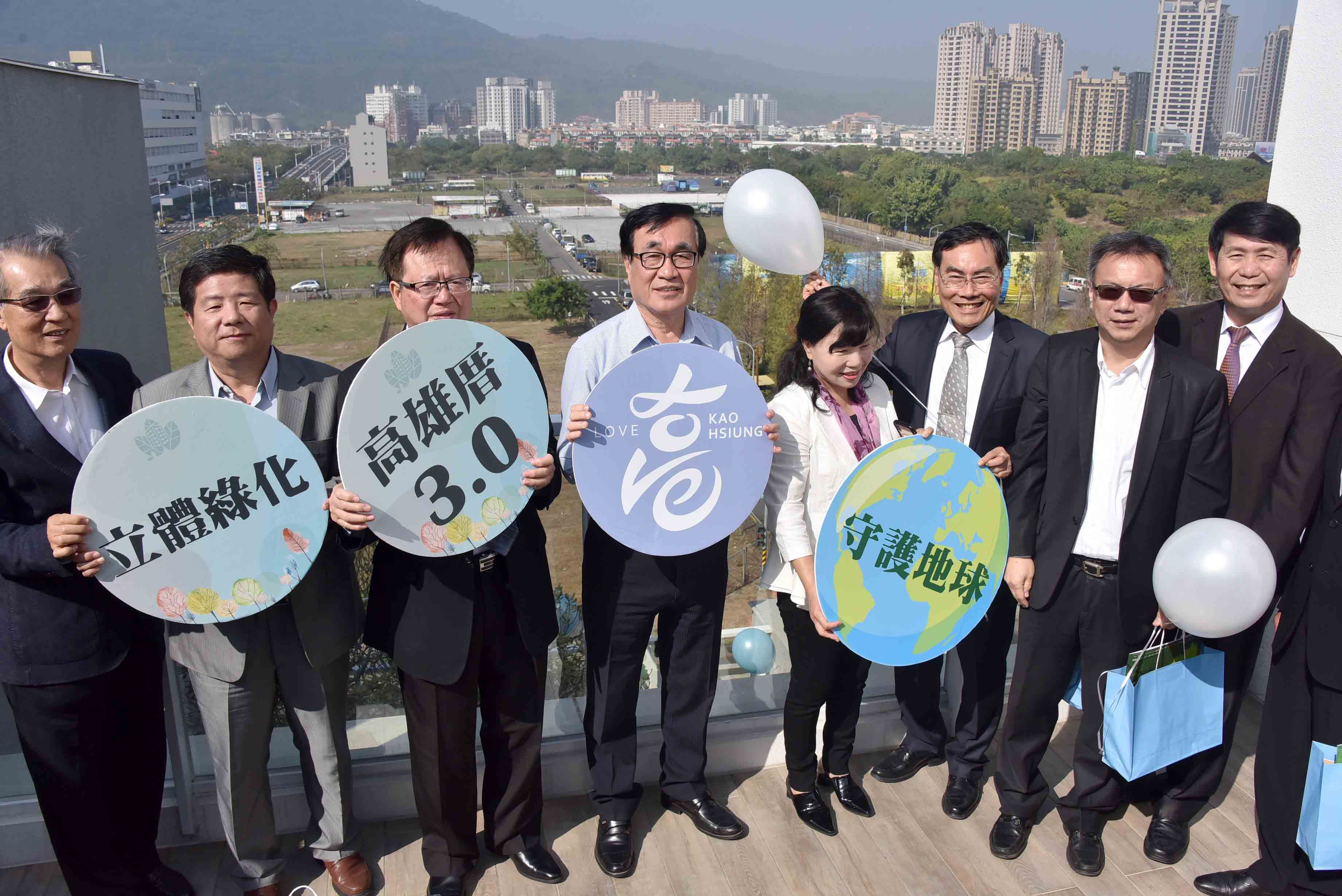 高雄建築管理行政革新  李四川：簡政便民友善投資...