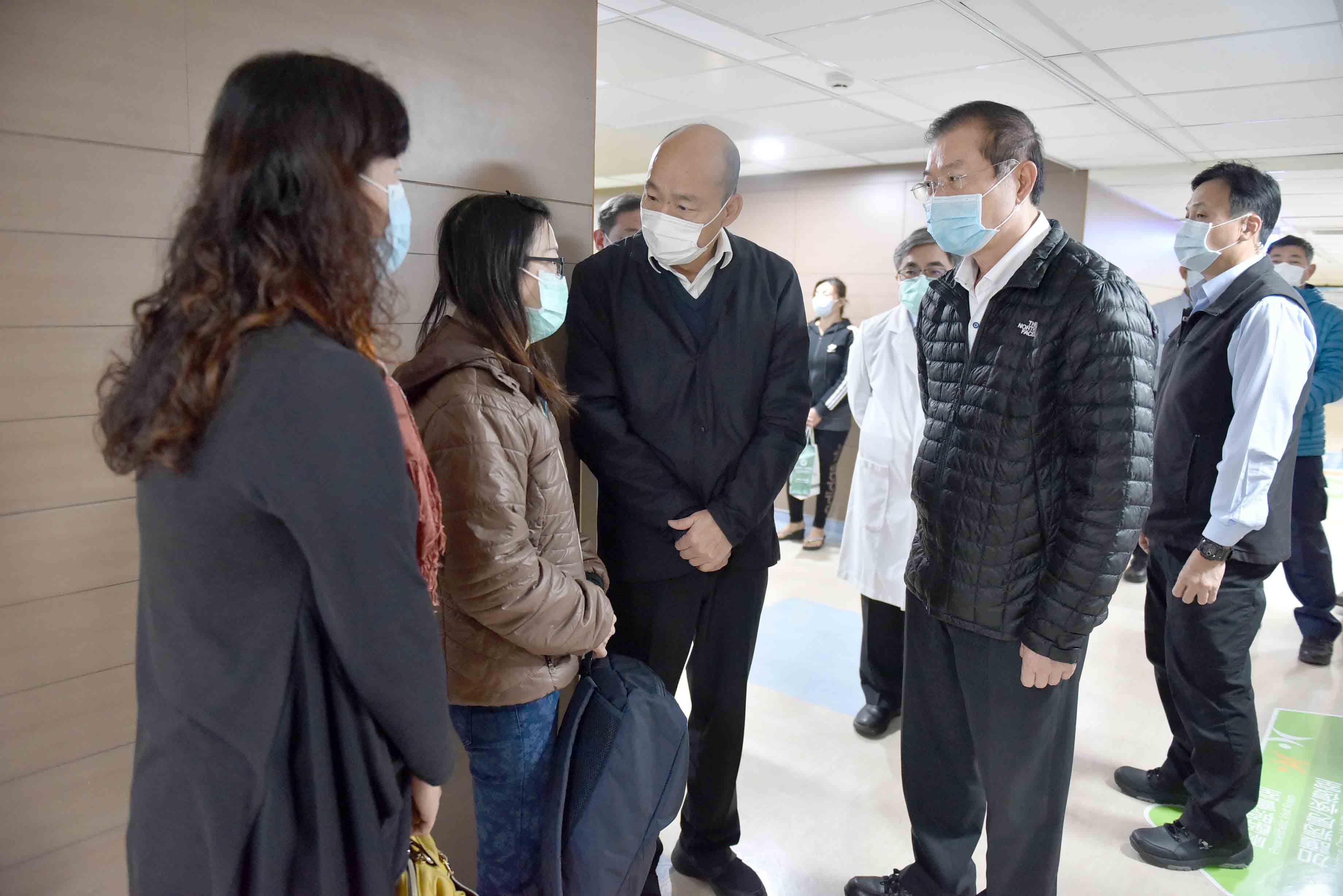 高雄員警執勤陷昏迷 韓國瑜慰問祈早日康復   ...
