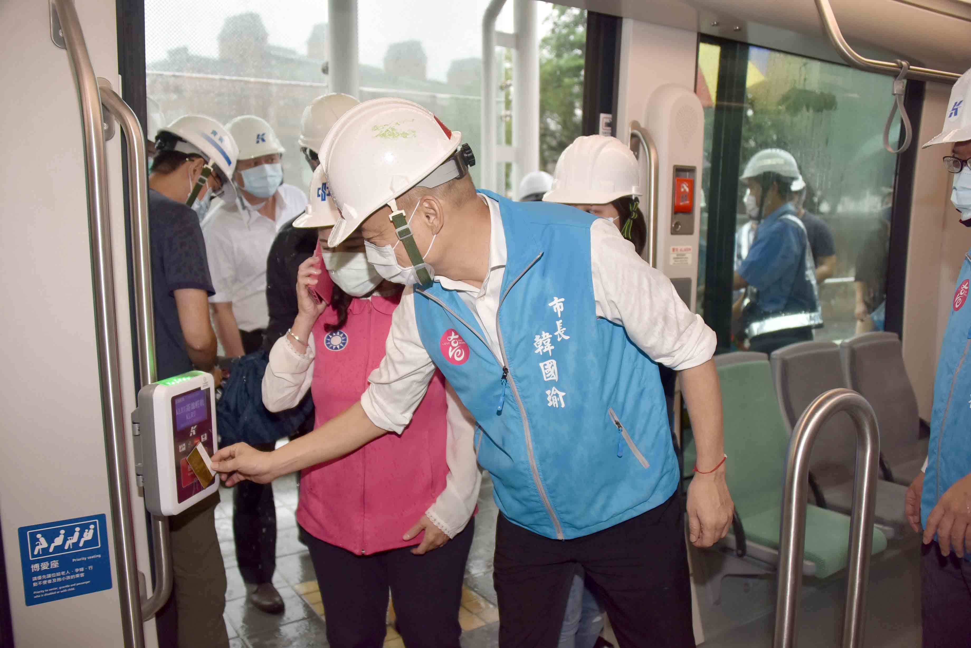 高雄輕軌大南環路段  預計年底完工通車...