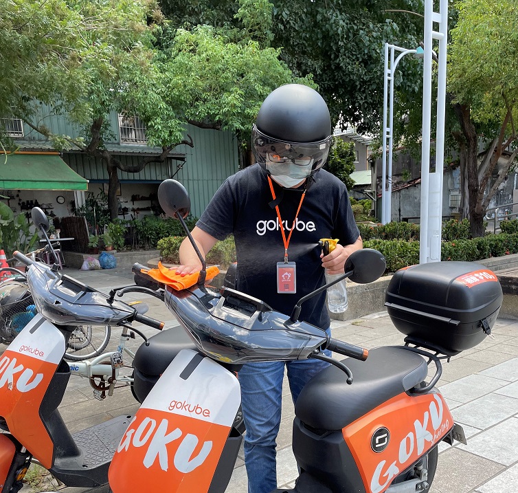 因應疫情防疫升級 高雄共享運具加強清潔消毒...