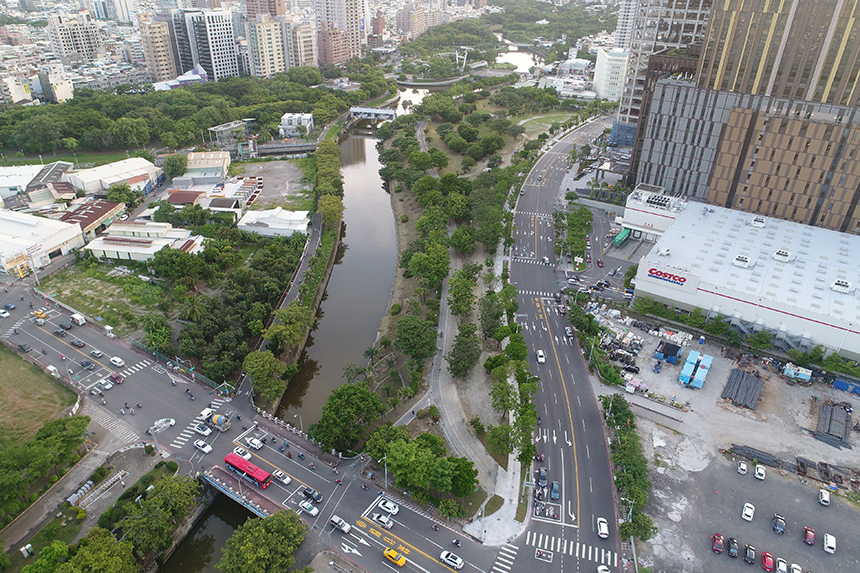 高雄防疫市政不停歇  龍德新路超前通車紓解大順車流...