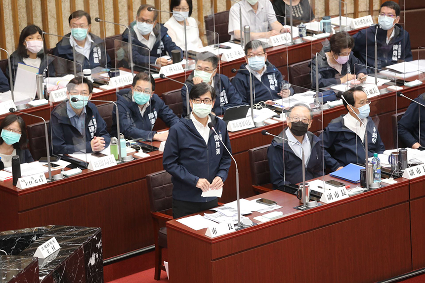 降級後疫情控制　陳其邁：維持良好公衛手段、增加疫苗覆...