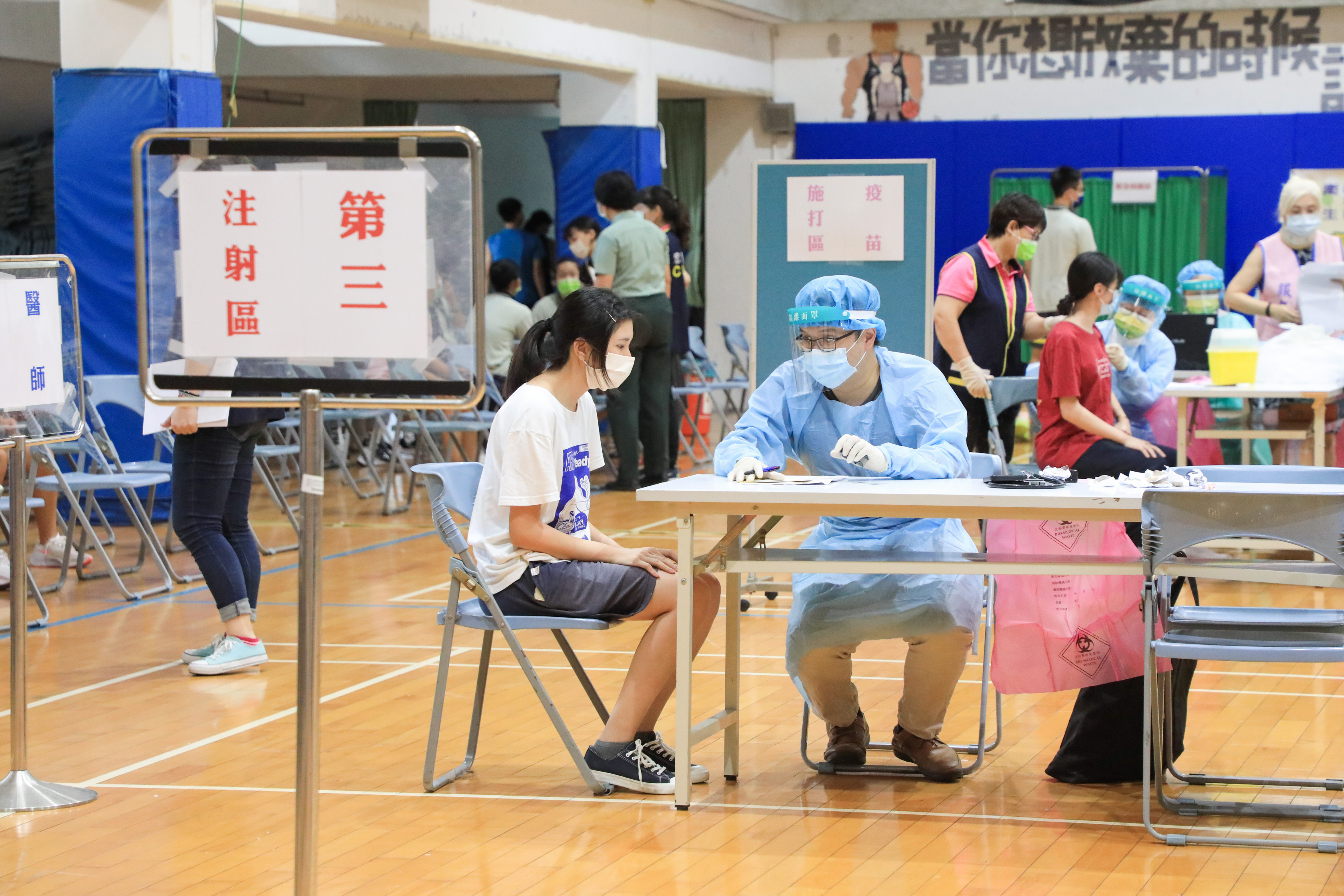 八大無陪侍店下月2日起開放 台中新冠疫苗接種率逾七成...