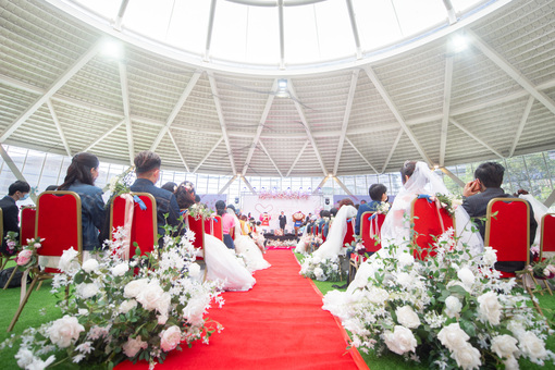 桃市110年市民聯合婚禮 鄭文燦祝福36對新人...