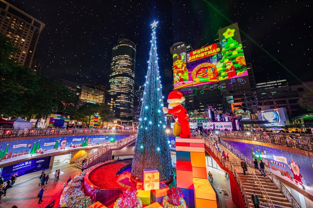 「新北歡樂耶誕城」獲英國Wanderlust推薦「全球令人讚嘆的8棵耶誕樹」亞洲唯一上榜