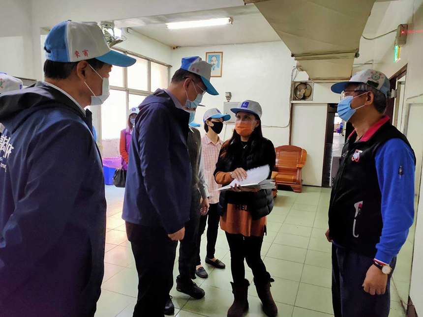 預防Omicron入侵職場  高市副市長督察企業防疫措施...