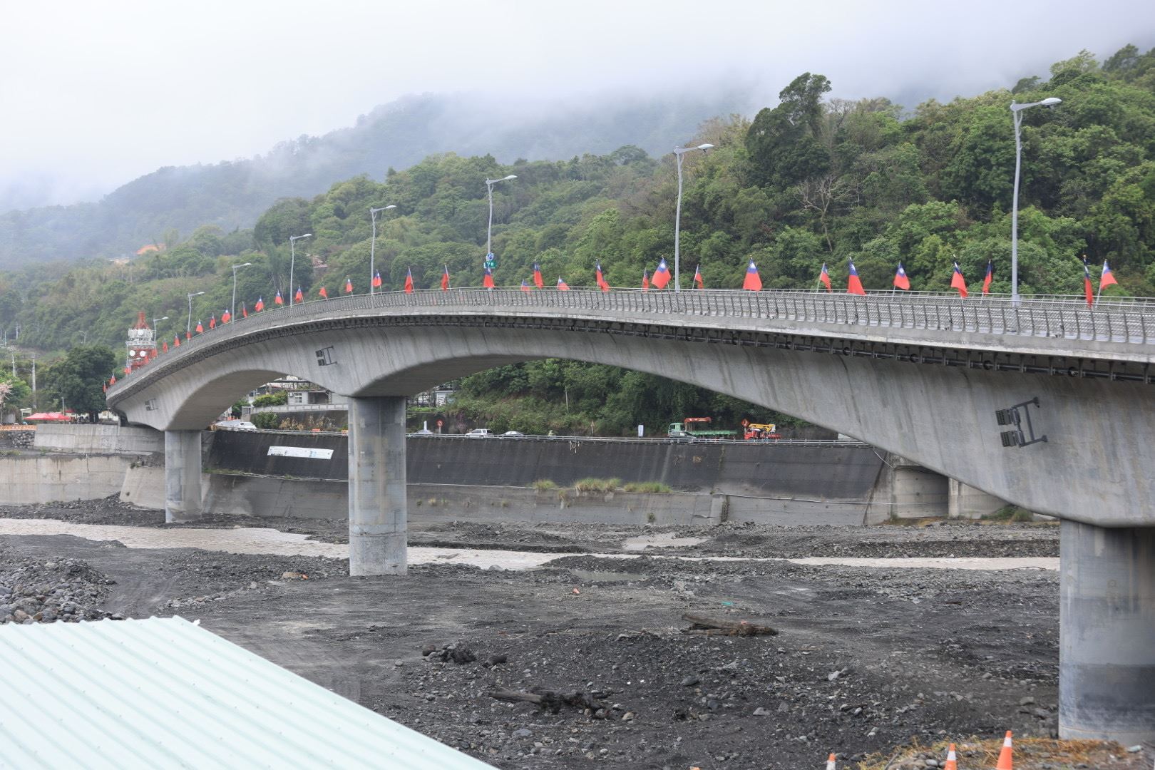 打造安全回家道路 寶來一橋完工通車...