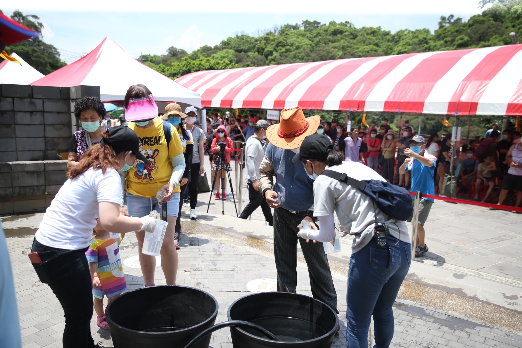 開運劍井午時水！ 中市大甲鐵砧山體驗端午文化...