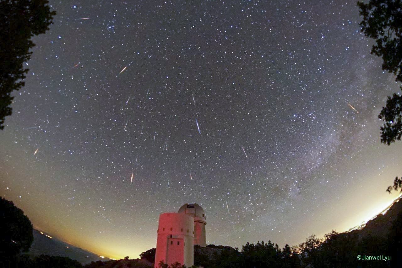 武仙座τ流星雨如期而至，下次2049年再見！...