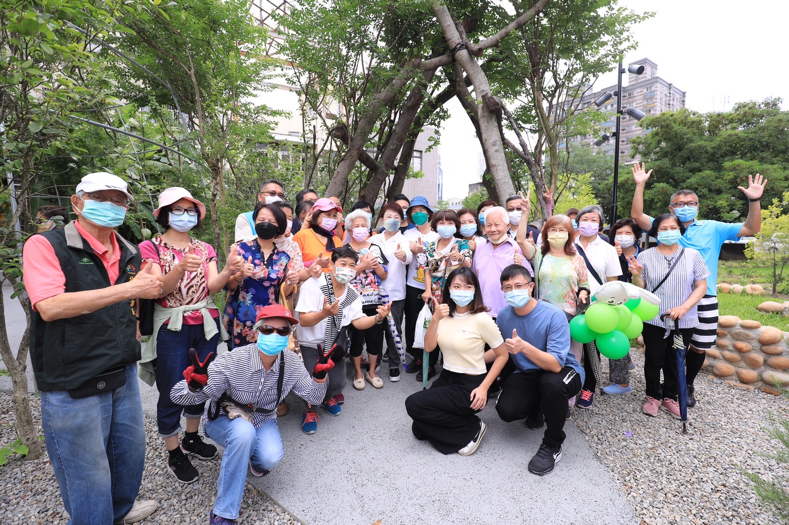 中市首座荔枝老樹公園完工 保留百餘棵樹綠化更升級...