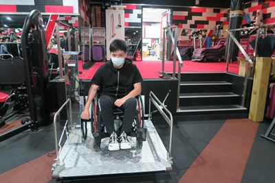 勞工局訪視事業單位 呼籲足額進用身障者