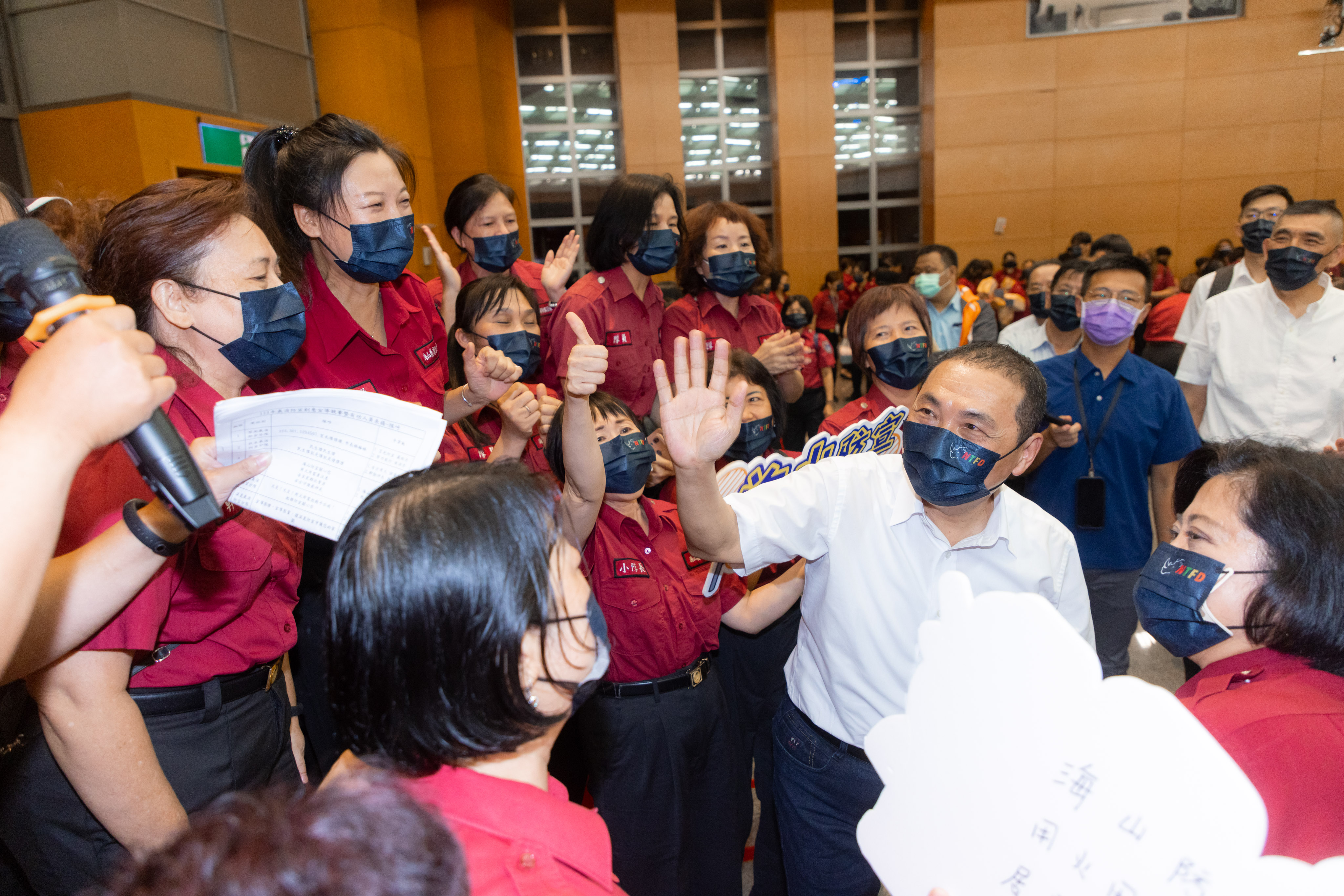 侯友宜表揚義消防宣創意暨績優人員 感謝為市民安全無私奉...