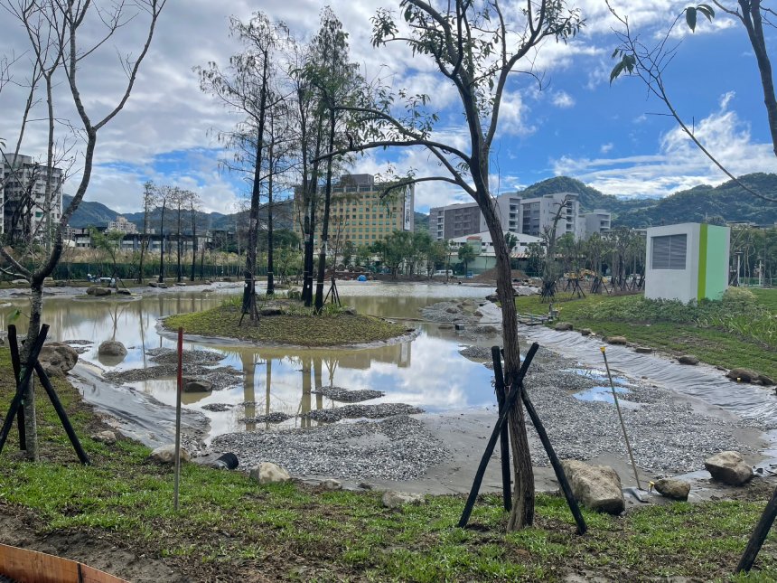 迎接雙核心產業重鎮  新店綠湖公園地下停車場即將完工...