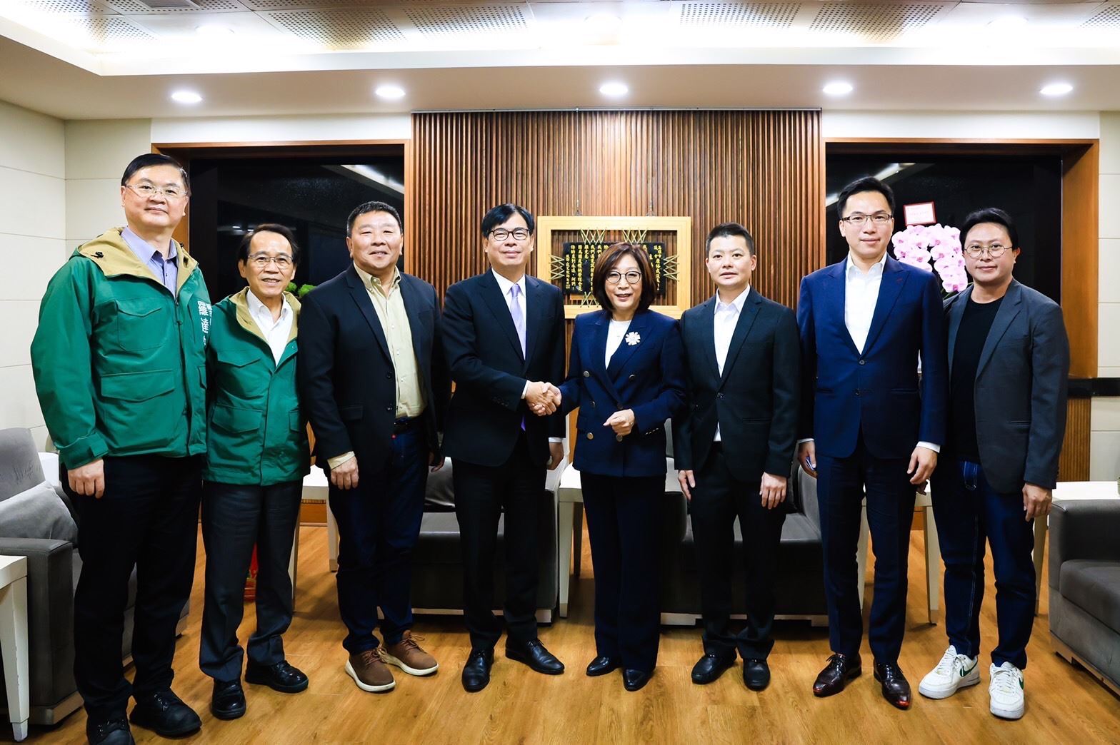 高市議會召開臨時會  陳其邁盼議會支持112年度總預算...