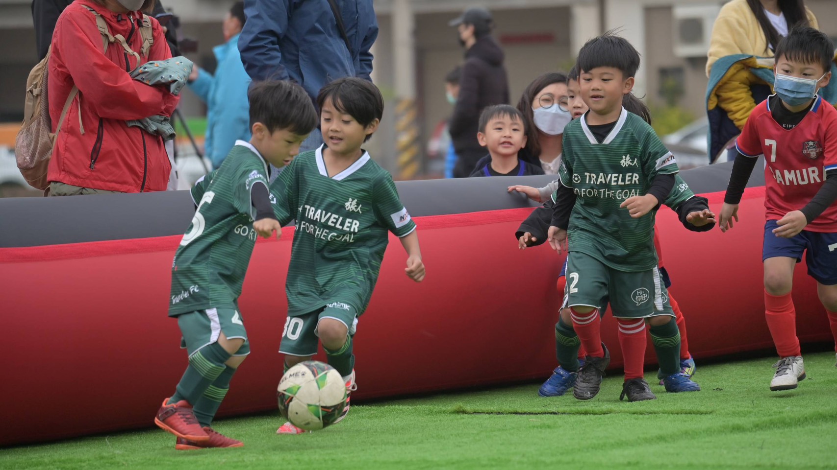 中市賀歲盃幼兒足球賽開踢 吸引逾2000名幼童展活力...