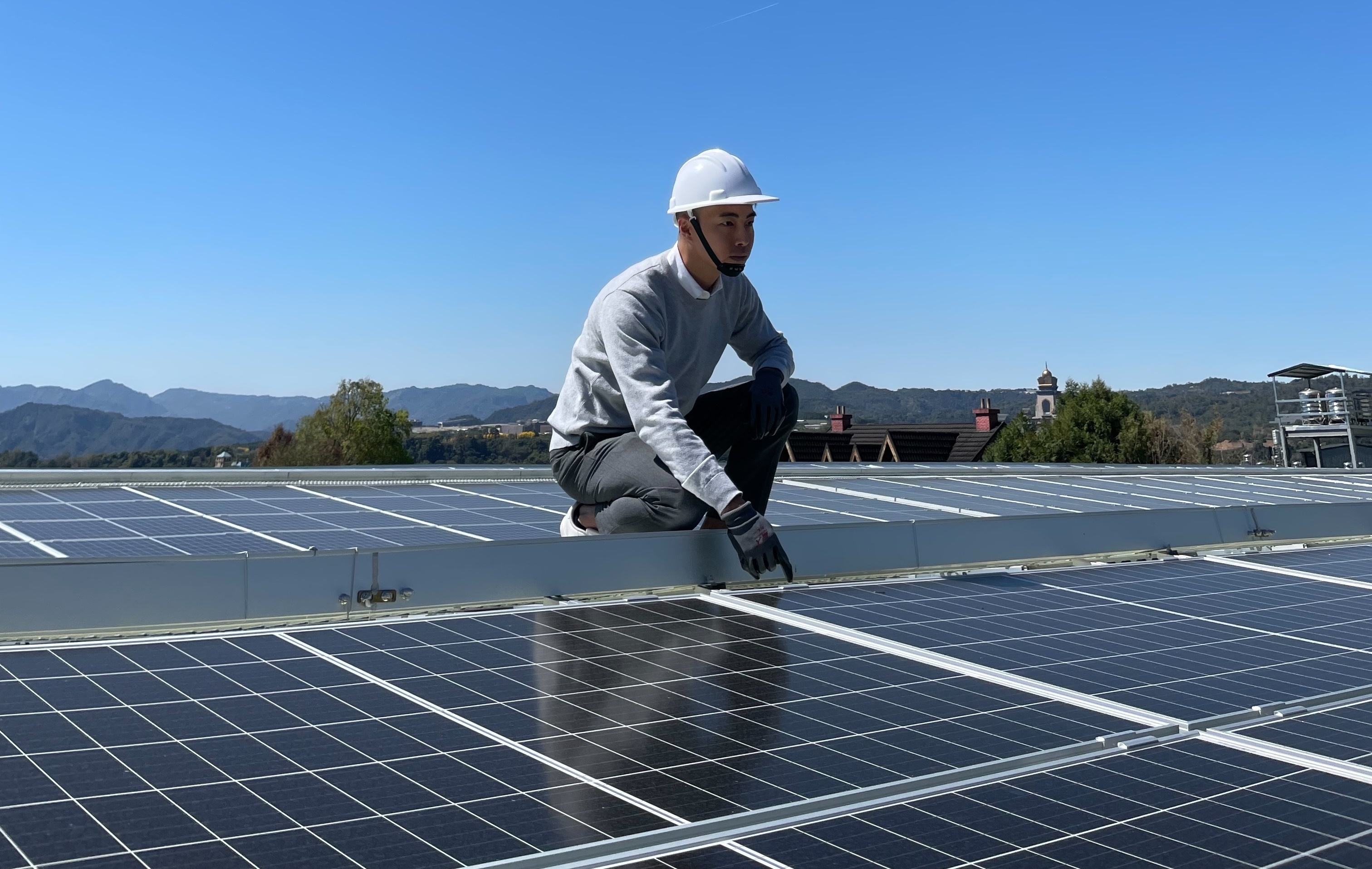 取得太陽光電乙級證照班不難！ 勞工局攜手弘光科大開課...