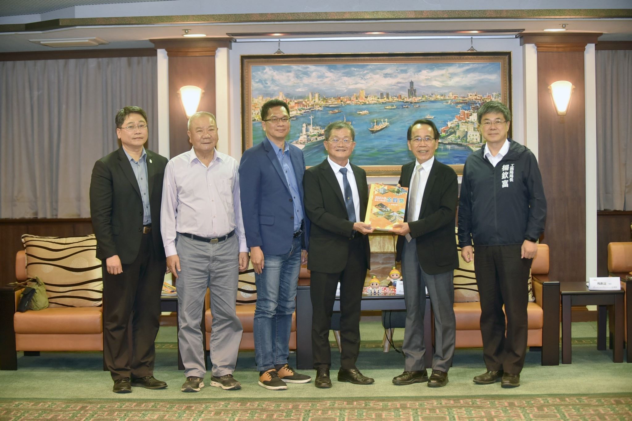 2023年城市工程品質金質獎主辦公會拜會高市府 林欽榮副市...