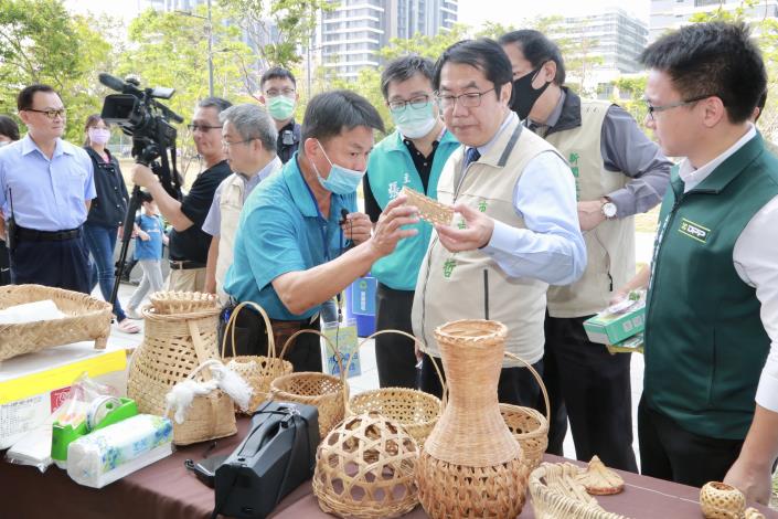 推廣將廢棄物資源化   世界地球日永續市集人氣滿滿  ...