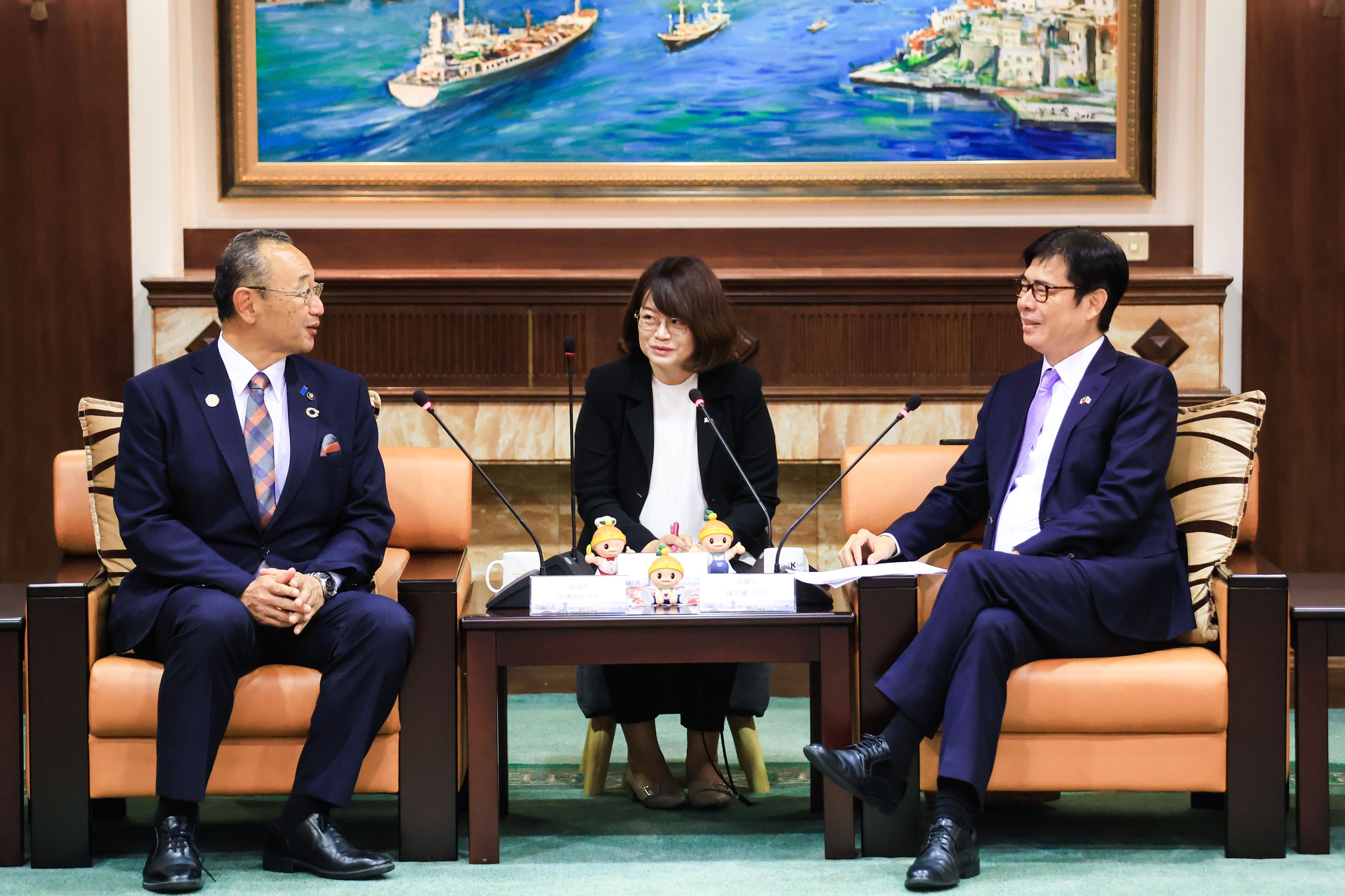 日本新潟縣佐渡市渡邊竜五市長拜會高市府 盼延續山本悌二...