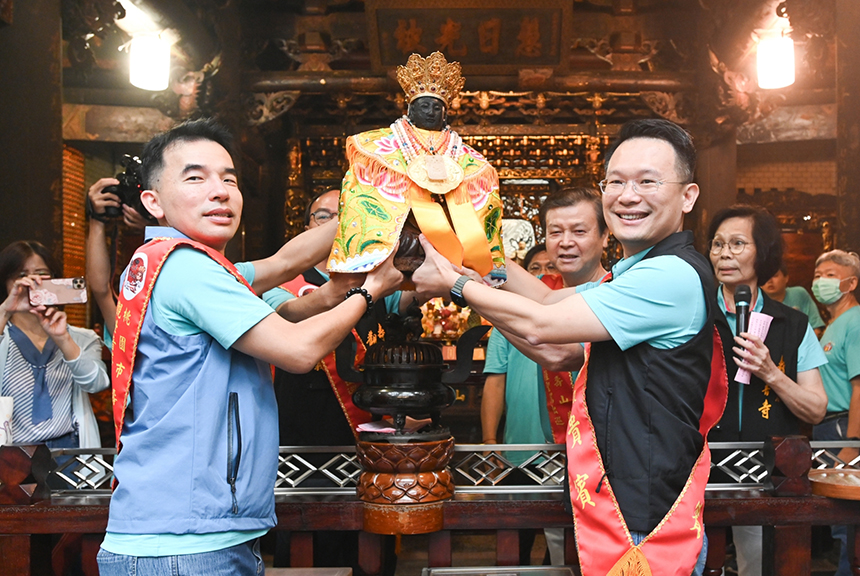 壽山巖觀音寺280周年繞境起駕  蘇俊賓：感謝廟方致力公益...