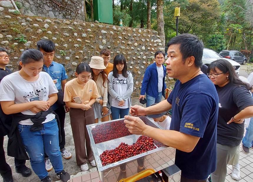 8月的「爸氣」提案！  文化局推親子DIY復古市集...