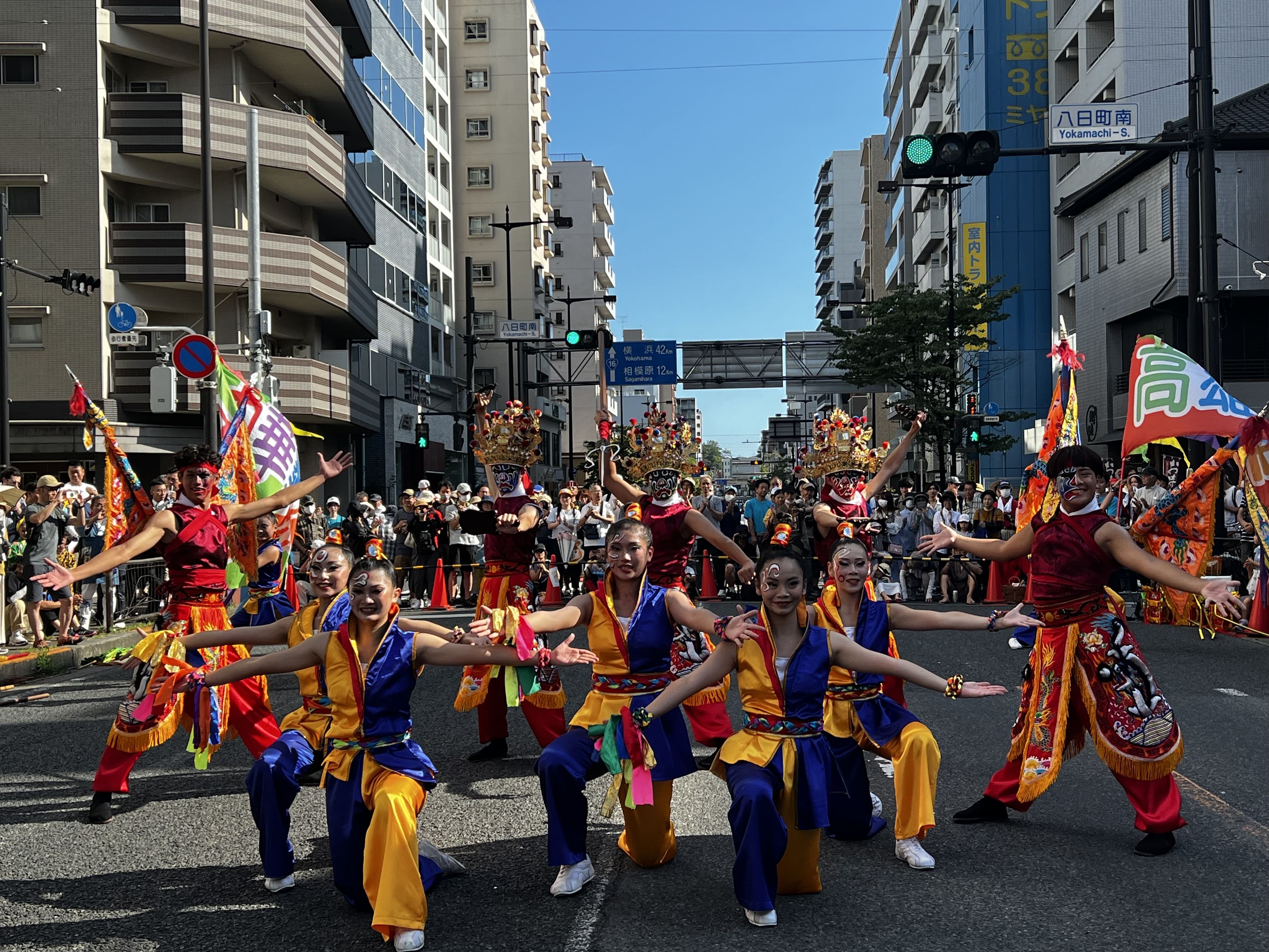  高市「中華藝校民俗舞團」赴日本東京八王子祭  獲滿堂喝...