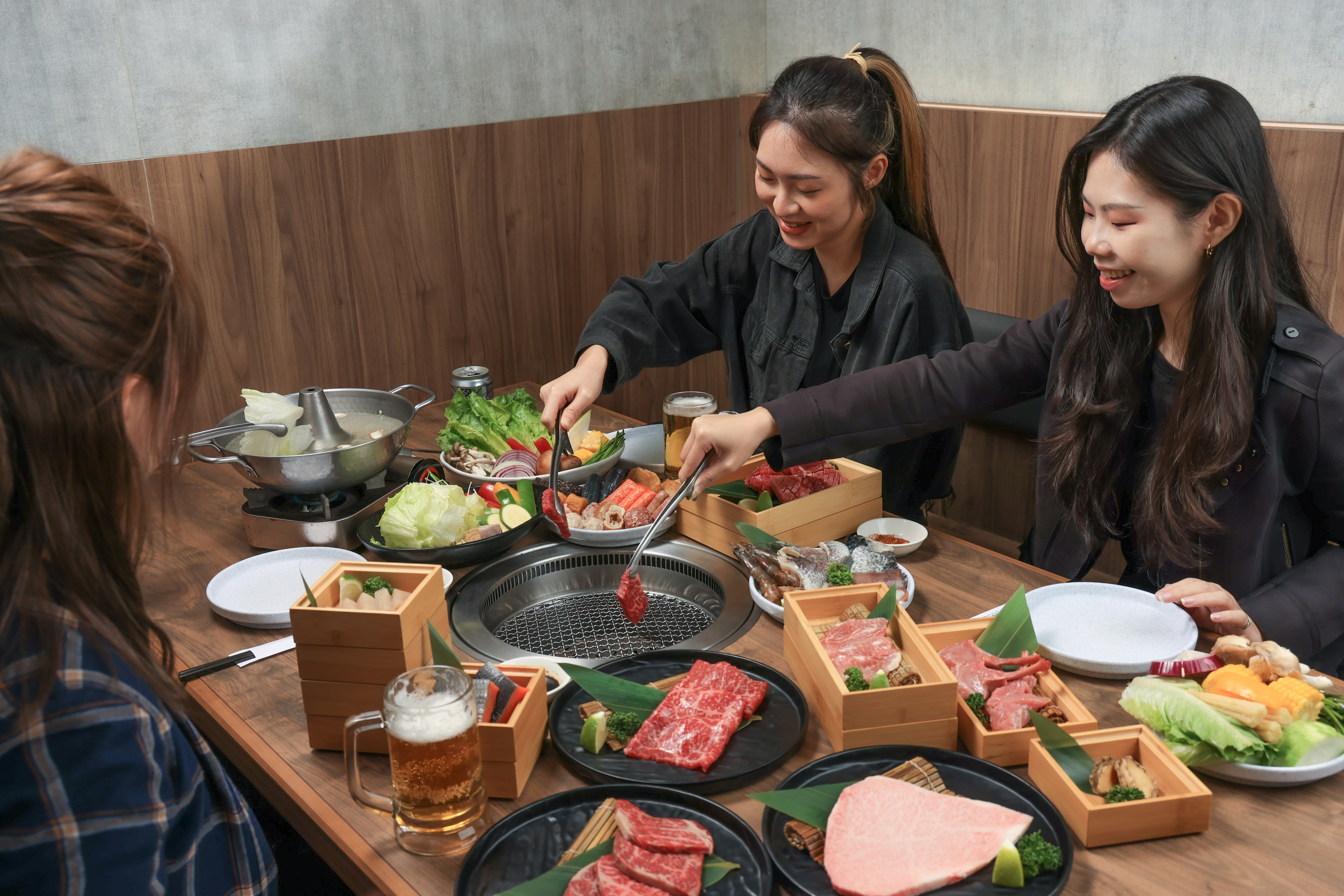 連鎖餐飲中秋總動員   抽免費和牛   送高檔肉品搶商機...