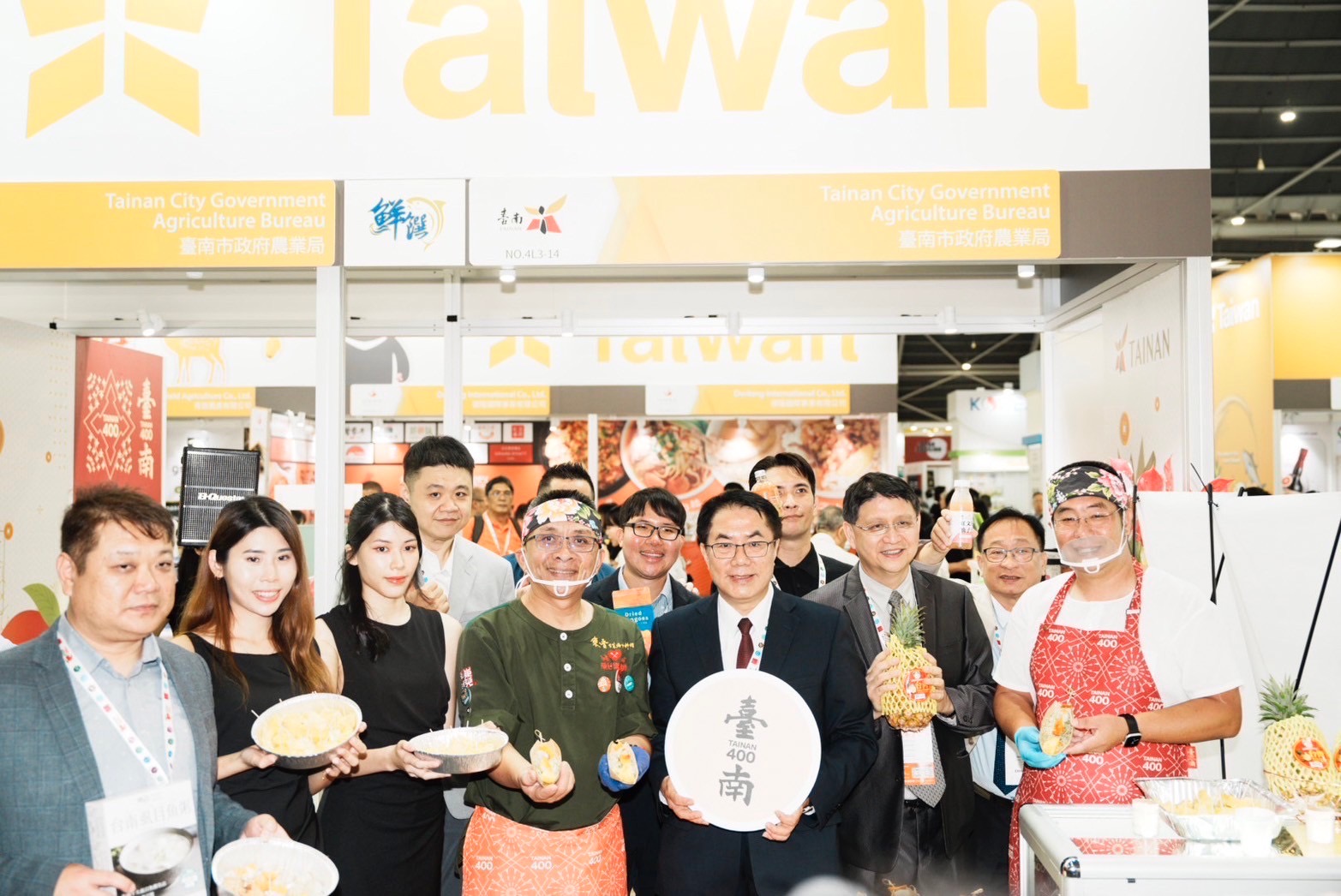 南市率隊參加新加坡食品展  展示國旗蘭花及火鶴要臺灣跟新加坡都「呼賀」