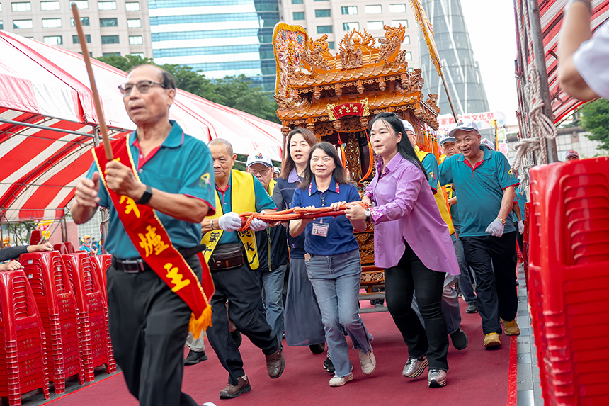 新北市客家義民爺文化祭安座大典  新北後生展現客家新風...