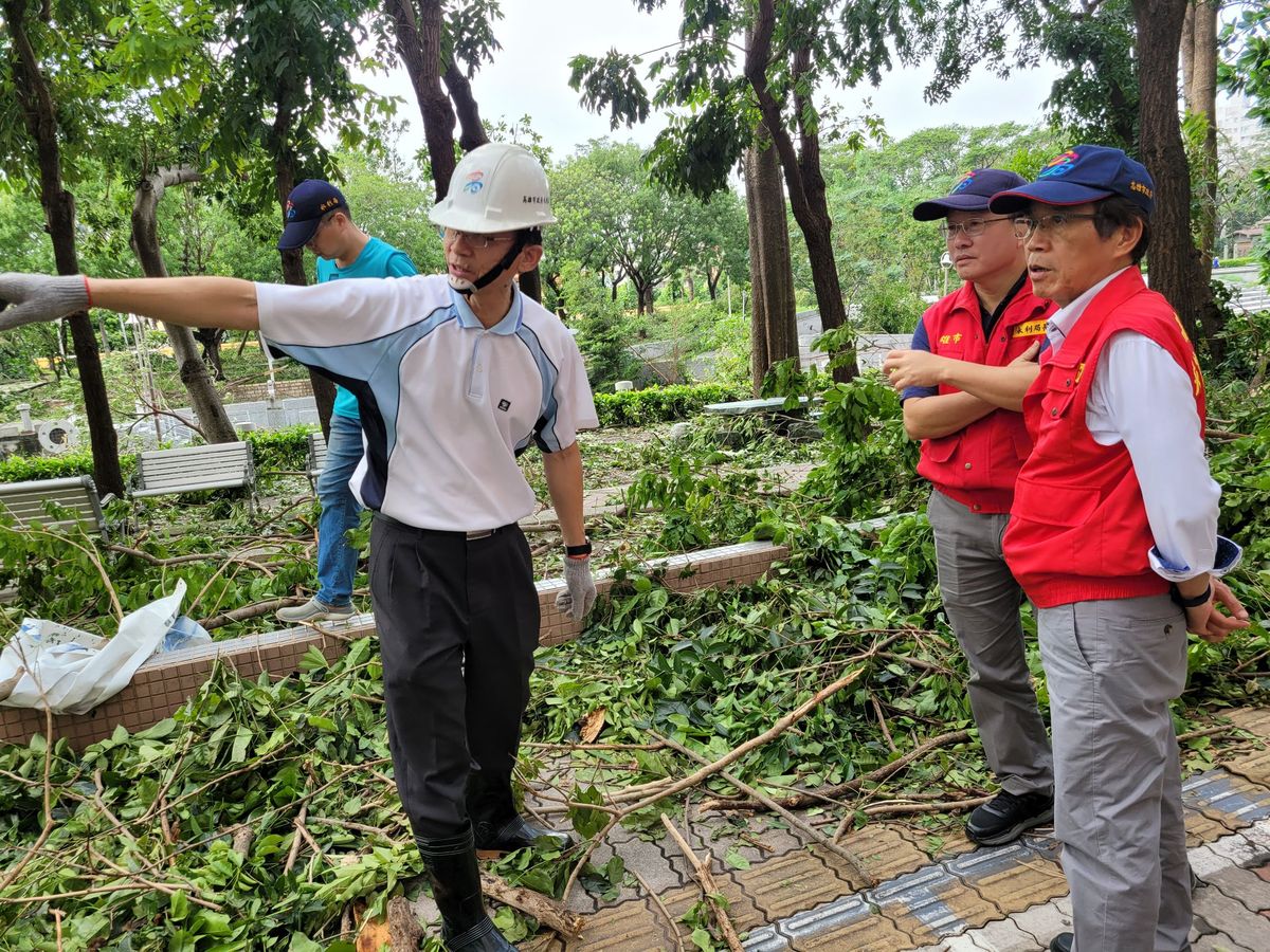 左營綠園道與河堤公園風災後環境復原加速進行