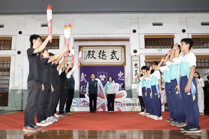 全民運動會聖火傳遞抵達臺南　選手接下聖火盼再創佳績