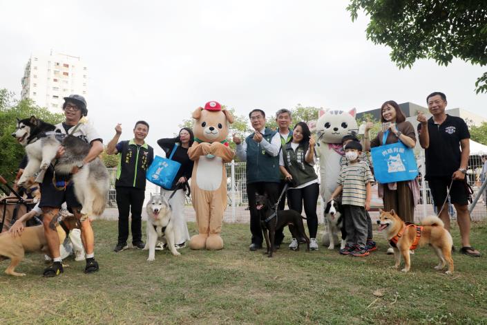 明和公園寵物友善專區實踐人犬分流   打造動物友善城市