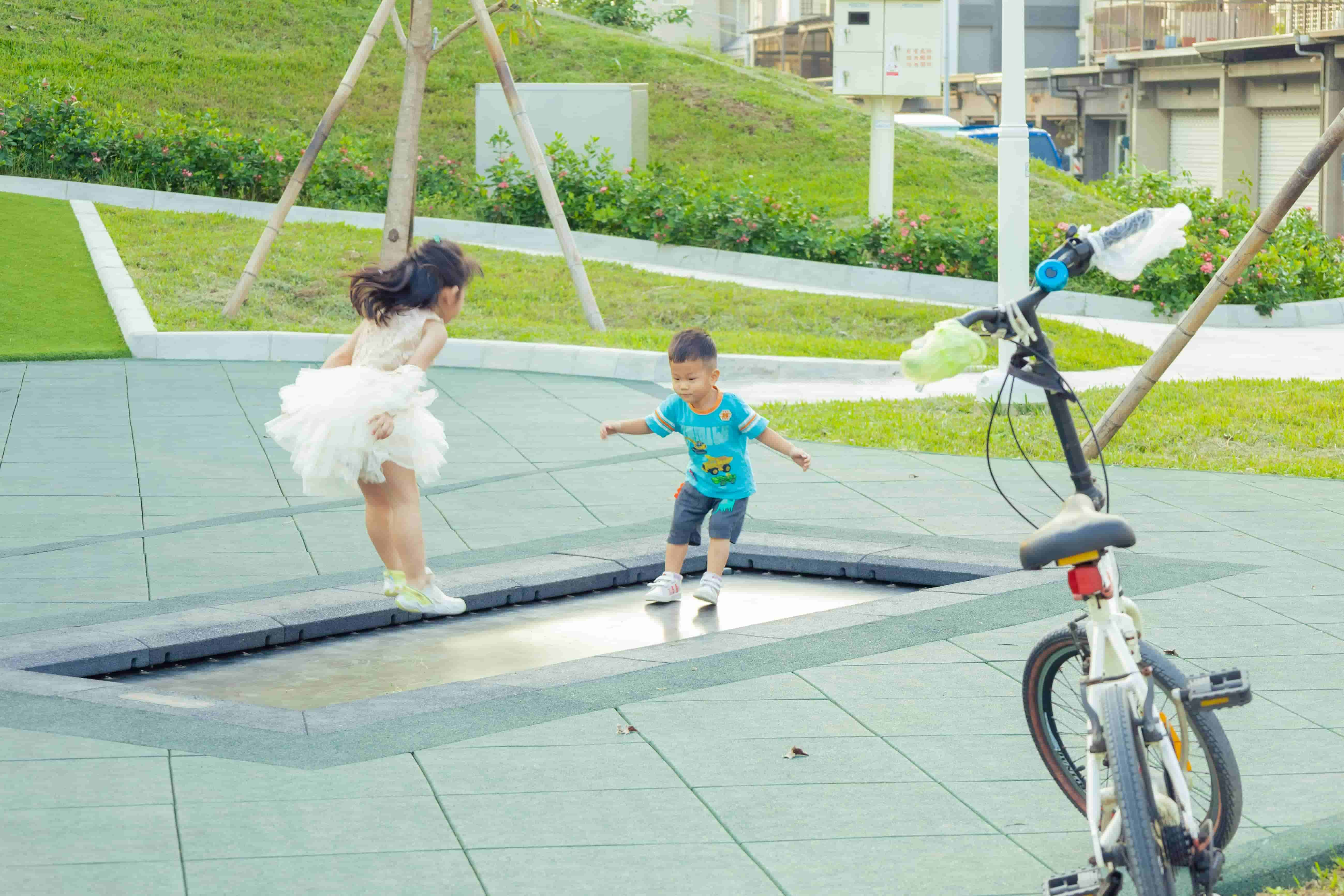 小港鳳松親子公園正式啟用  「共融式公園」歡樂再升級...