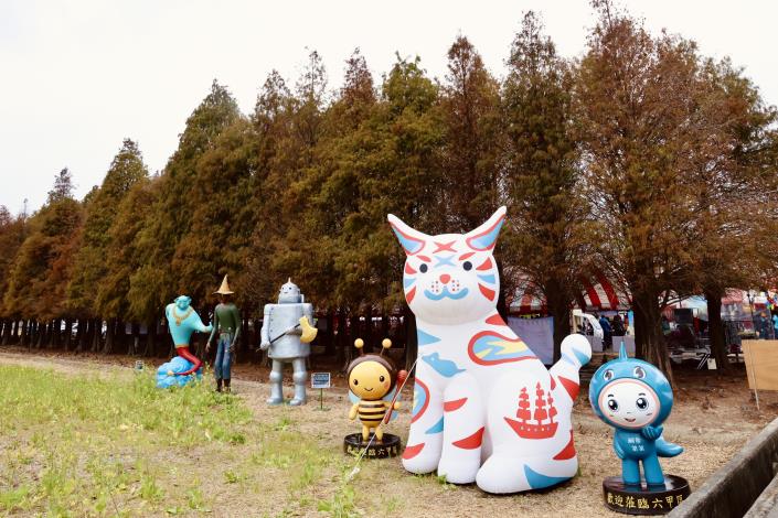 臺南六甲嫣紅落羽松盛大綻放 黃偉哲邀市民賞美景浪漫遊六...