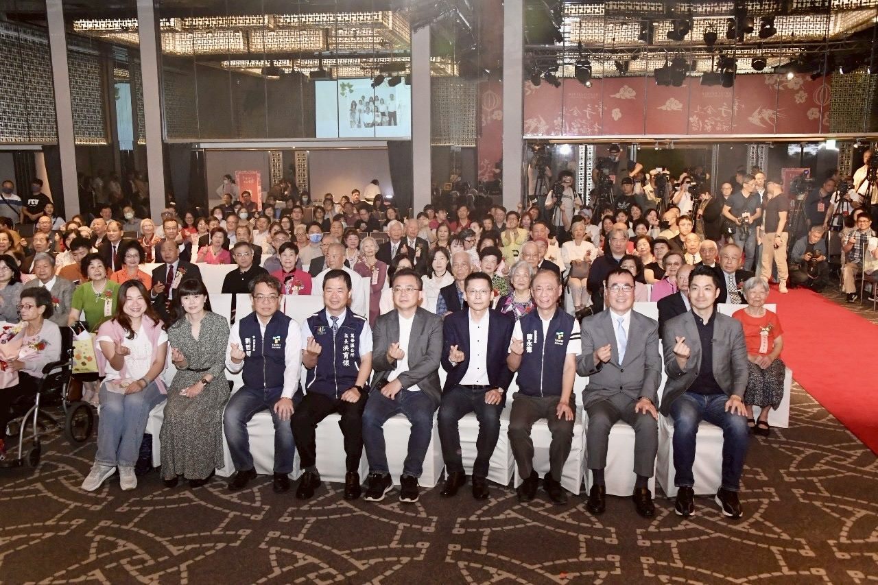 北市114年金婚表揚典禮 蔣萬安致敬長輩們為婚姻家庭的模範...