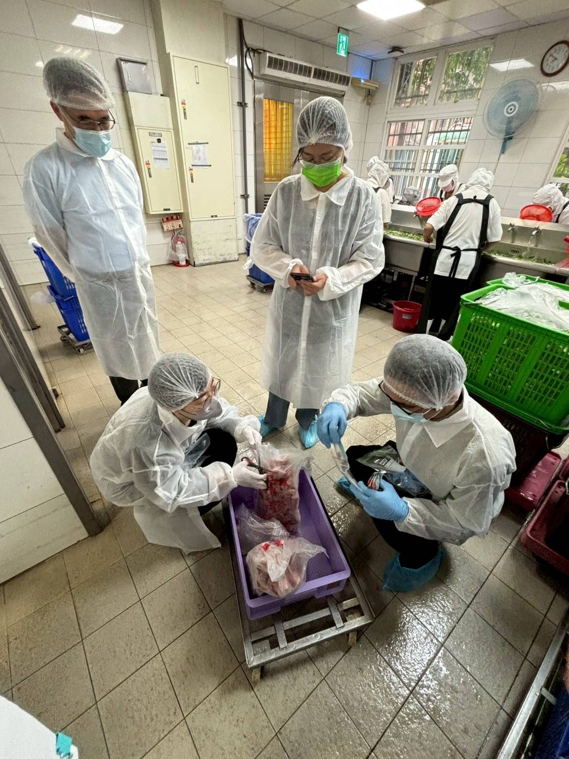 北市堅定守護學童健康   學校午餐食安全面把關  嚴查豬肉...