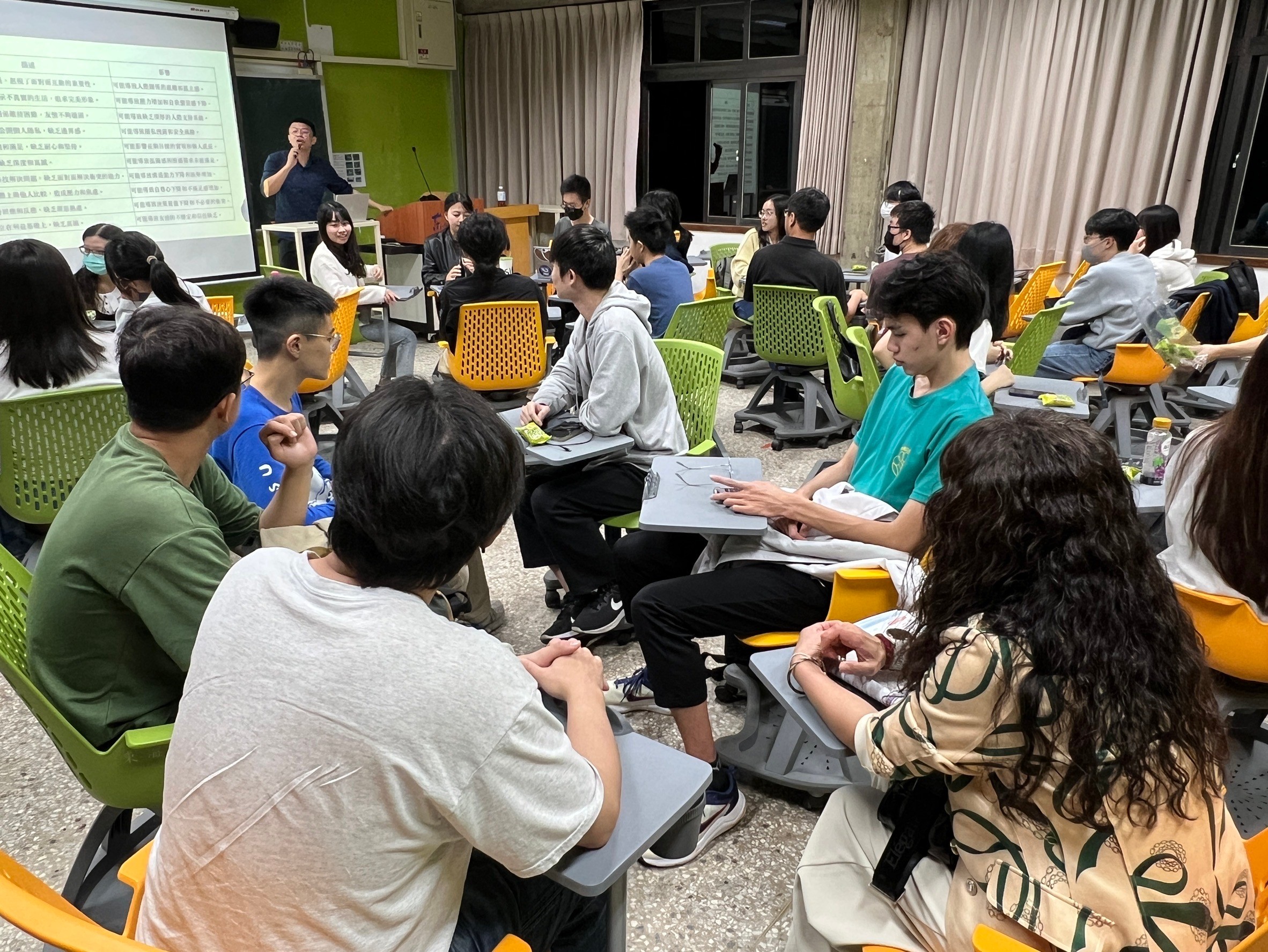 助青年掌握職場趨勢  勞工局辦理人才培育工作坊...