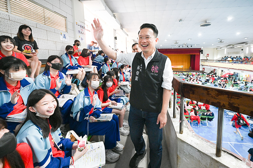114年國中教育會考登場  蘇俊賓祝福考生