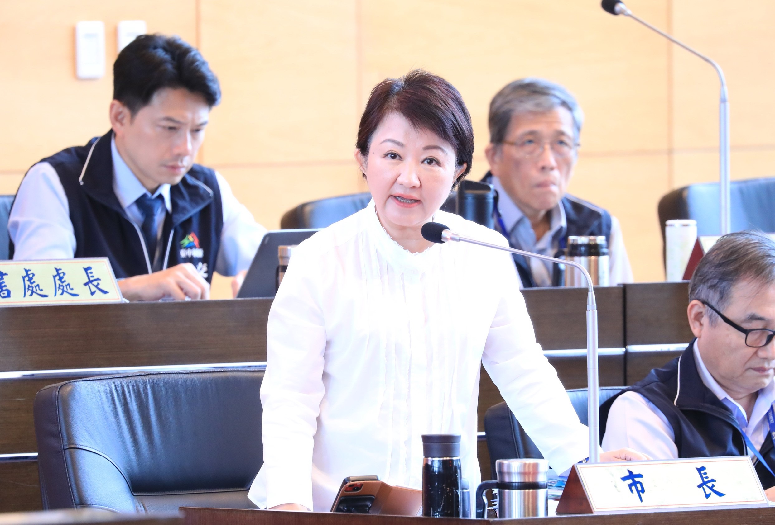 議員關心北上行政院會發聲 市長籲中央考慮適當改組