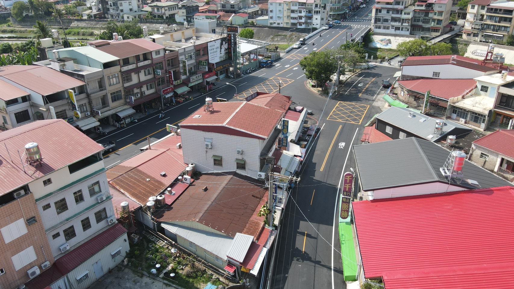 美濃老街路面翻新   通行舒適又安心...
