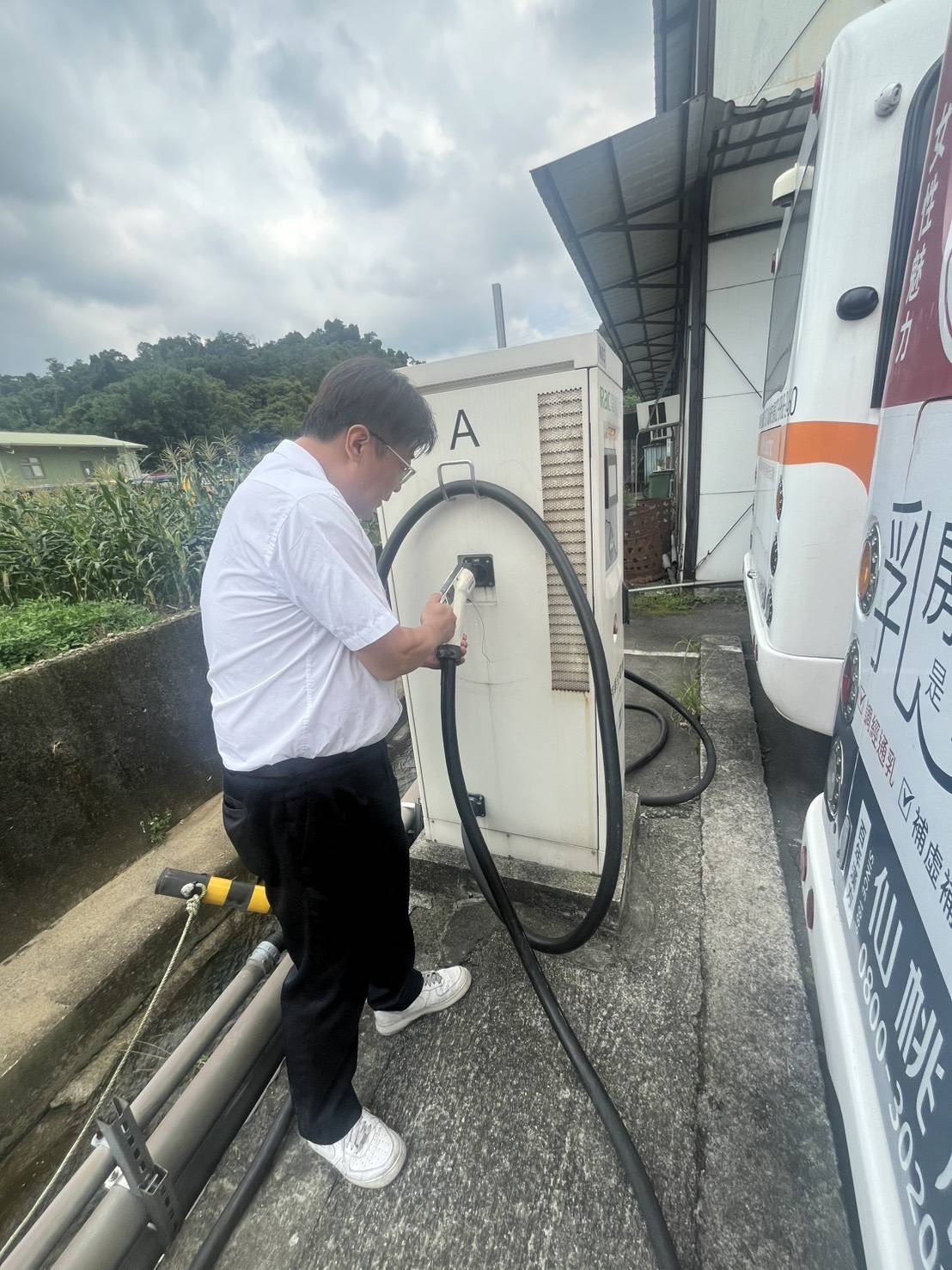 新北市電動公車已完成電池及充電系統檢查...