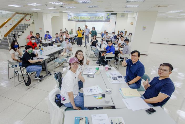 南市府推動製造業碳管理 辦理ISO 14067碳足跡基礎課程...