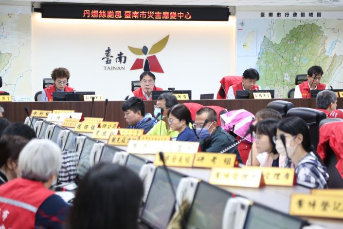 丹娜絲強風侵襲台南 黃偉哲：全力恢復市容及正常供電供水...