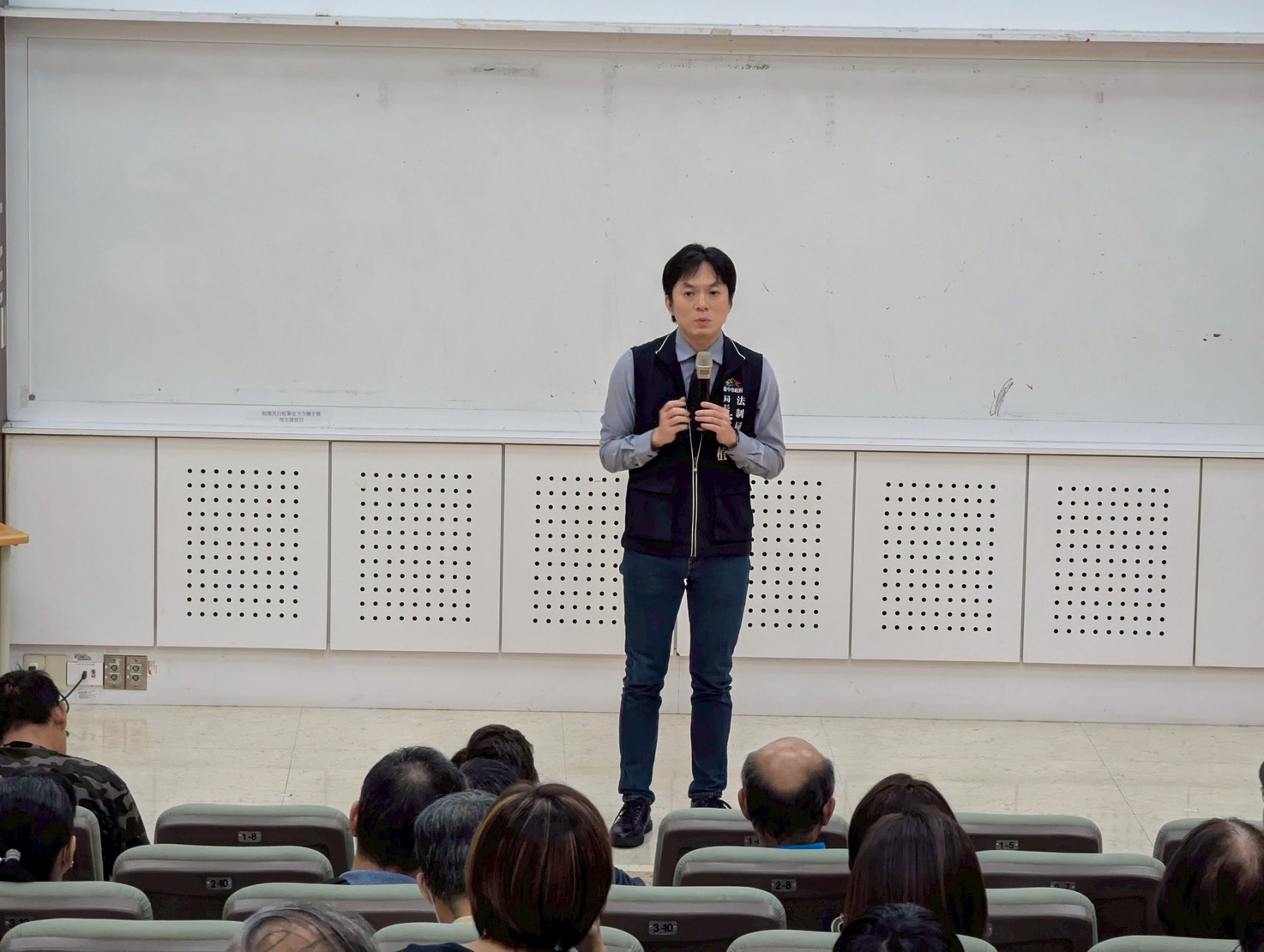 反詐騙主動出擊  法制講座促市民防詐有道...